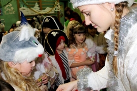 В Вилейском Дворце культуры прошел благотворительный утренник для детей из малообеспеченных семей